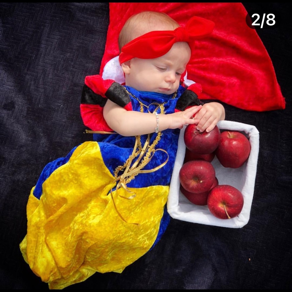 Newborn Snow White Costume